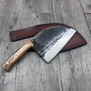 SAMURA – SERBIAN   – COLTELLO SERBO + FODERO IN CUOIO – MANICO OLIVO