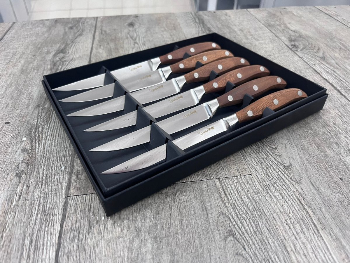 SET 6 COLTELLI ARTIGIANALI DA BISTECCA LAMA LISCIA – MANICO IN BUBINGA – COLTELLAIOMATTO